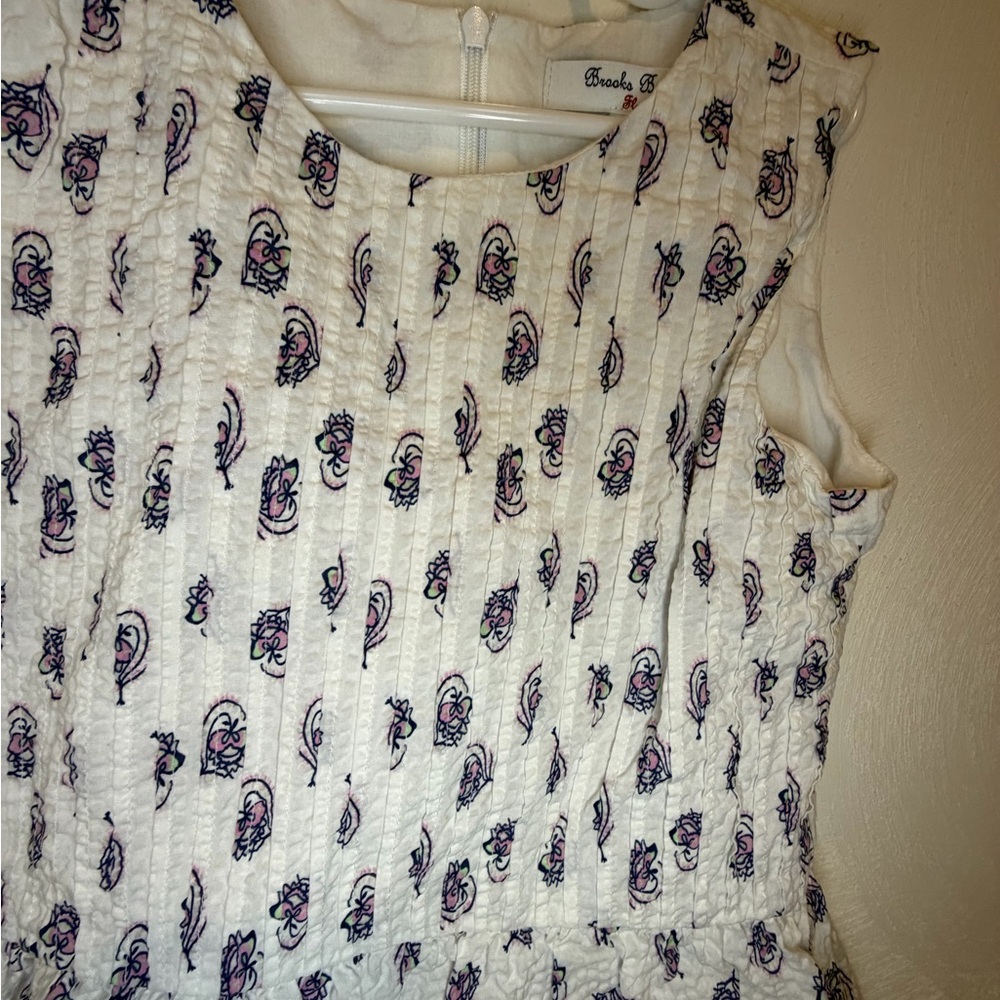 Brooks Textured White and Pink Blouse